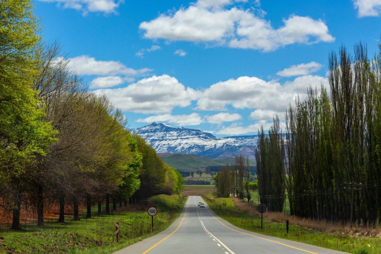 Oak Ridge Guest House Underberg Luaran gambar